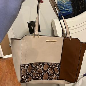 Steve Madden purse